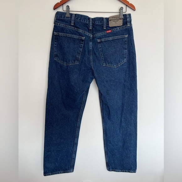 Wrangler Classic Blue Denim Jeans size 34x30 - Picture 3 of 5